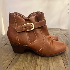 Clarks Collection Leather Heeled Shooties - Emily2 Opal Size 9